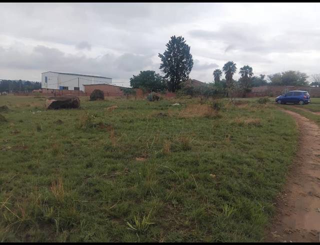 LAND FOR SALE IN AUSTIN VIEW